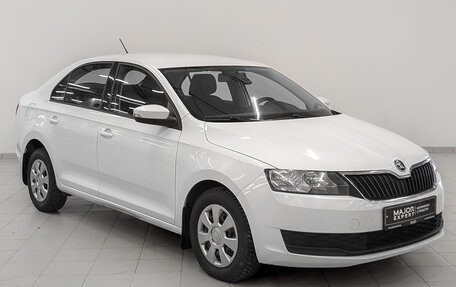 Skoda Rapid I, 2017 год, 915 000 рублей, 3 фотография