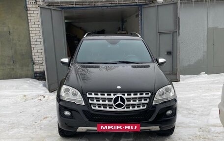 Mercedes-Benz M-Класс, 2010 год, 1 750 000 рублей, 2 фотография