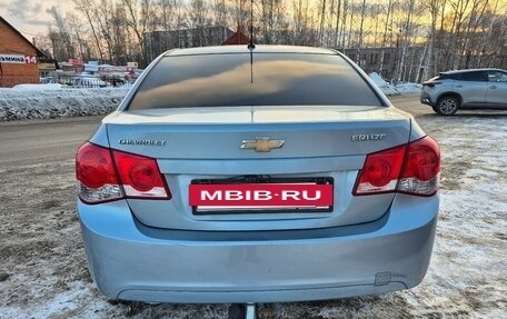 Chevrolet Cruze II, 2009 год, 635 000 рублей, 7 фотография