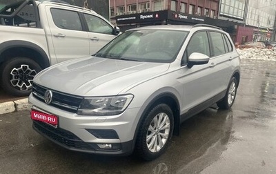 Volkswagen Tiguan II, 2018 год, 2 149 000 рублей, 1 фотография