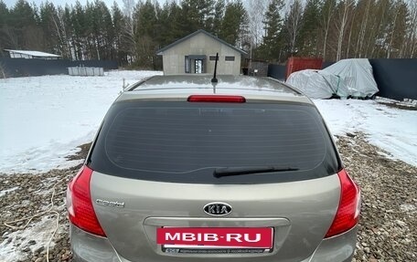 KIA cee'd I рестайлинг, 2011 год, 750 000 рублей, 12 фотография