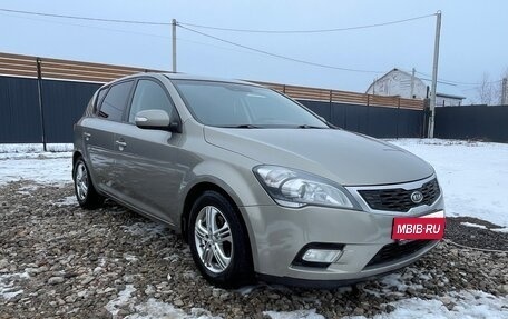 KIA cee'd I рестайлинг, 2011 год, 750 000 рублей, 8 фотография