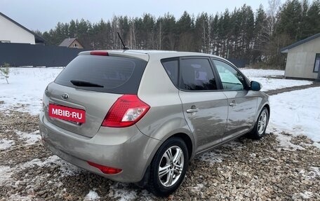 KIA cee'd I рестайлинг, 2011 год, 750 000 рублей, 11 фотография