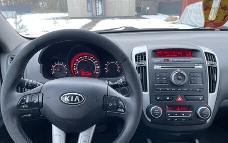 KIA cee'd I рестайлинг, 2011 год, 750 000 рублей, 16 фотография