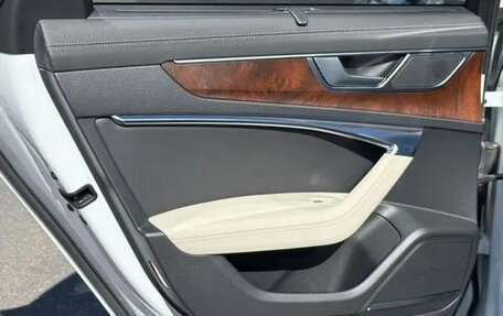 Audi A6 allroad, 2022 год, 8 300 000 рублей, 24 фотография