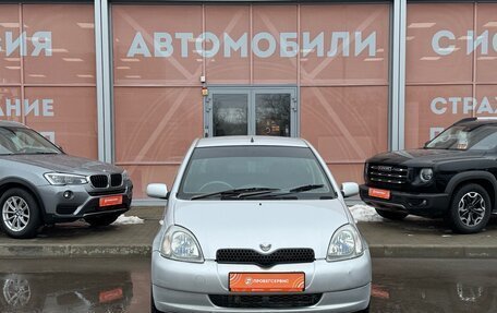 Toyota Vitz, 2000 год, 420 000 рублей, 2 фотография