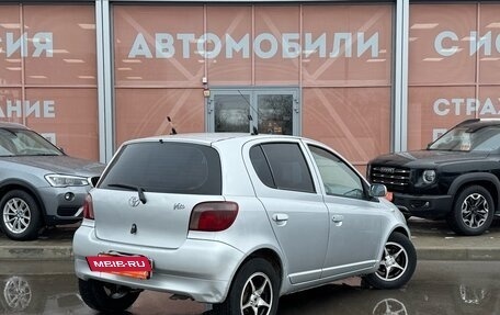 Toyota Vitz, 2000 год, 420 000 рублей, 5 фотография