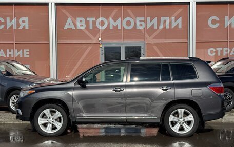 Toyota Highlander III, 2012 год, 1 899 000 рублей, 8 фотография