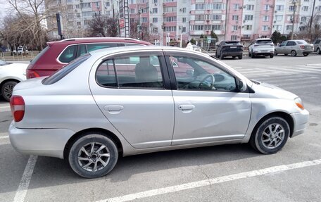 Toyota Platz, 2000 год, 320 000 рублей, 4 фотография