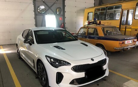 KIA Stinger I, 2018 год, 2 850 000 рублей, 4 фотография