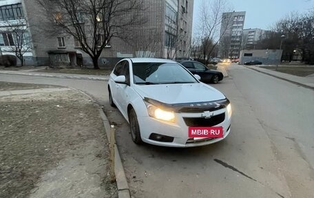 Chevrolet Cruze II, 2012 год, 710 000 рублей, 2 фотография