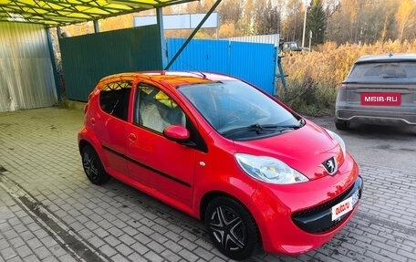 Peugeot 107 I рестайлинг, 2008 год, 385 000 рублей, 3 фотография