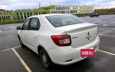 Renault Logan II, 2017 год, 820 000 рублей, 4 фотография