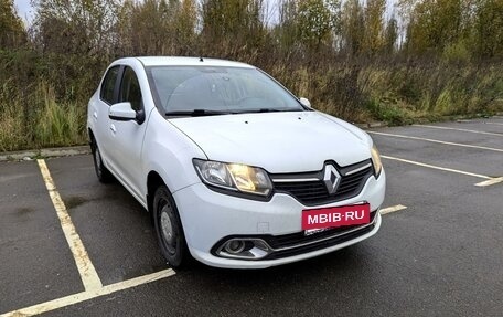 Renault Logan II, 2017 год, 820 000 рублей, 8 фотография