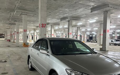 Toyota Camry V40, 2005 год, 980 000 рублей, 3 фотография