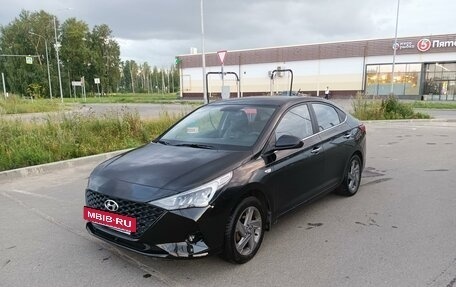 Hyundai Solaris II рестайлинг, 2021 год, 1 280 000 рублей, 2 фотография