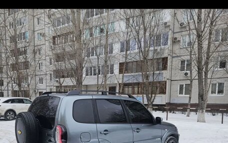 Chevrolet Niva I рестайлинг, 2012 год, 590 000 рублей, 3 фотография