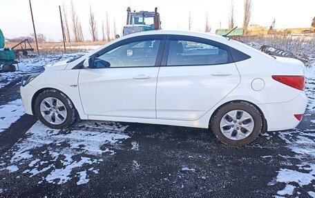 Hyundai Solaris II рестайлинг, 2016 год, 1 150 000 рублей, 7 фотография