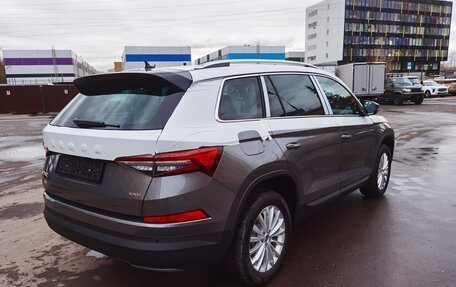 Skoda Kodiaq I, 2024 год, 5 300 000 рублей, 5 фотография