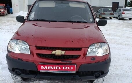 Chevrolet Niva I рестайлинг, 2010 год, 380 000 рублей, 1 фотография