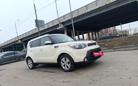 KIA Soul II рестайлинг, 2016 год, 1 400 000 рублей, 2 фотография