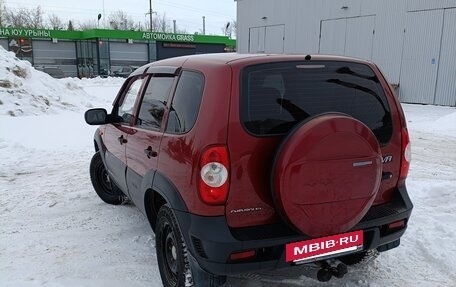 Chevrolet Niva I рестайлинг, 2010 год, 380 000 рублей, 10 фотография