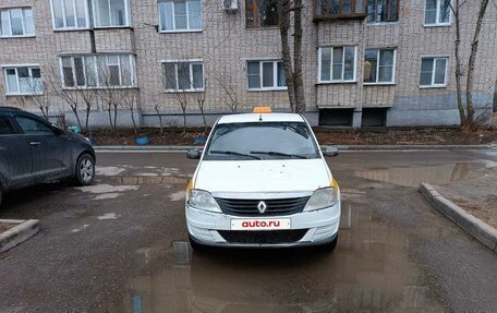 Renault Logan I, 2015 год, 330 000 рублей, 3 фотография