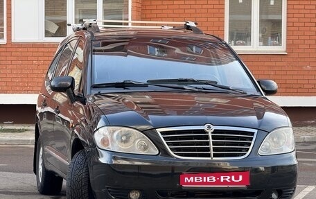 SsangYong Rodius I, 2008 год, 950 000 рублей, 1 фотография