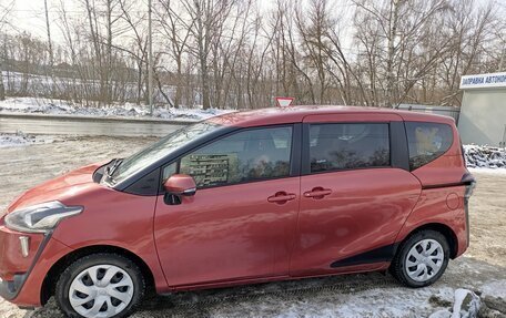 Toyota Sienta II, 2016 год, 1 300 000 рублей, 7 фотография