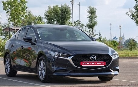 Mazda 3, 2019 год, 2 600 000 рублей, 5 фотография