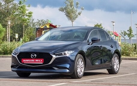 Mazda 3, 2019 год, 2 600 000 рублей, 3 фотография