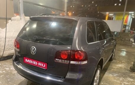 Volkswagen Touareg III, 2007 год, 1 350 000 рублей, 9 фотография