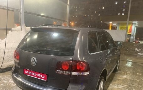 Volkswagen Touareg III, 2007 год, 1 350 000 рублей, 8 фотография