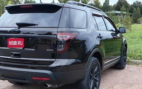 Ford Explorer VI, 2012 год, 2 600 000 рублей, 8 фотография