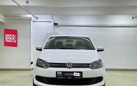 Volkswagen Polo VI (EU Market), 2011 год, 649 000 рублей, 2 фотография