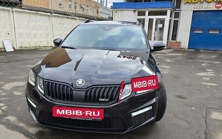 Skoda Octavia RS, 2019 год, 2 999 999 рублей, 2 фотография