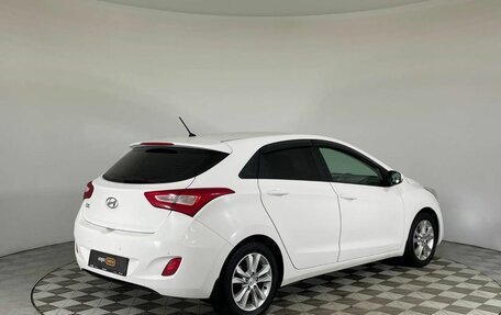 Hyundai i30 II рестайлинг, 2014 год, 800 000 рублей, 5 фотография