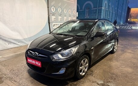 Hyundai Solaris II рестайлинг, 2013 год, 725 000 рублей, 1 фотография