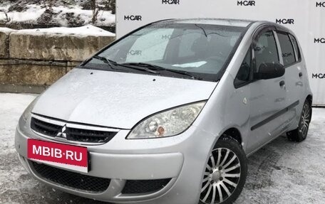 Mitsubishi Colt VI рестайлинг, 2004 год, 415 000 рублей, 1 фотография