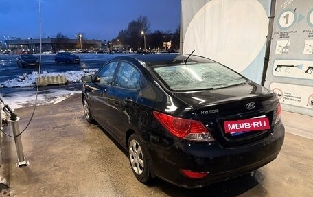 Hyundai Solaris II рестайлинг, 2013 год, 725 000 рублей, 3 фотография