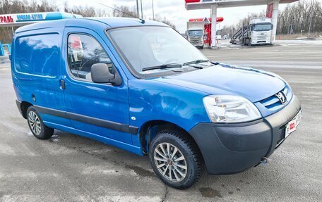 Peugeot Partner II рестайлинг 2, 2010 год, 530 000 рублей, 4 фотография