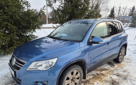 Volkswagen Tiguan I, 2011 год, 1 300 000 рублей, 3 фотография