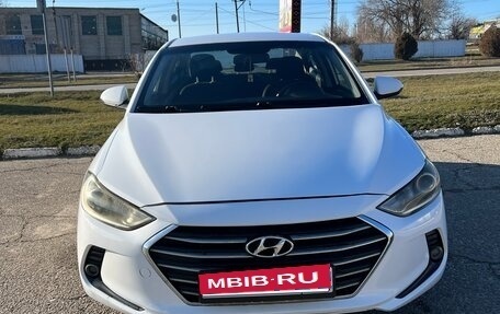 Hyundai Elantra VI рестайлинг, 2018 год, 1 350 000 рублей, 1 фотография