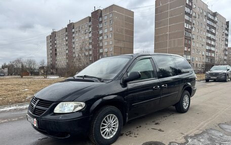 Dodge Caravan IV, 2004 год, 750 000 рублей, 4 фотография