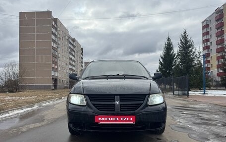 Dodge Caravan IV, 2004 год, 750 000 рублей, 3 фотография