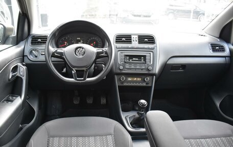 Volkswagen Polo VI (EU Market), 2017 год, 995 000 рублей, 6 фотография