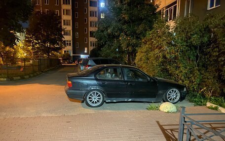 BMW 3 серия, 1994 год, 330 000 рублей, 7 фотография