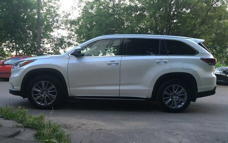 Toyota Highlander III, 2014 год, 2 900 000 рублей, 6 фотография