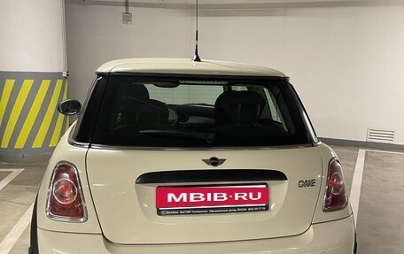 MINI Hatch, 2011 год, 990 100 рублей, 30 фотография