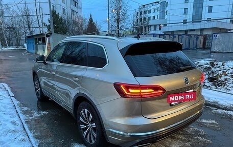 Volkswagen Touareg III, 2018 год, 4 690 000 рублей, 4 фотография